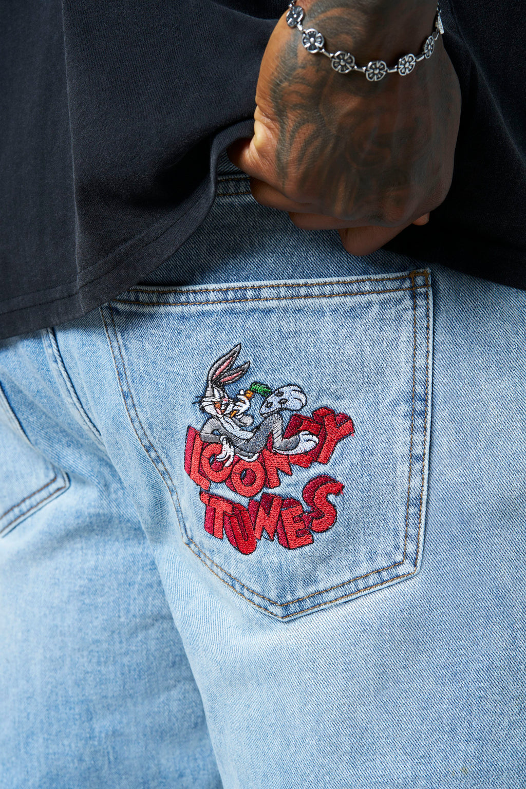 6035 - Looney Tunes Denim Jeans
