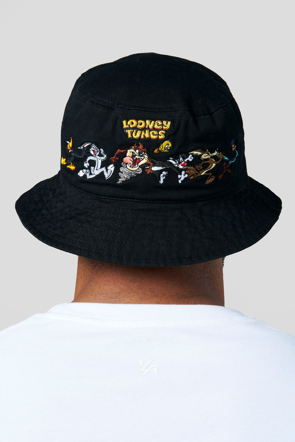 9093 - Looney Tunes Bucket Hat