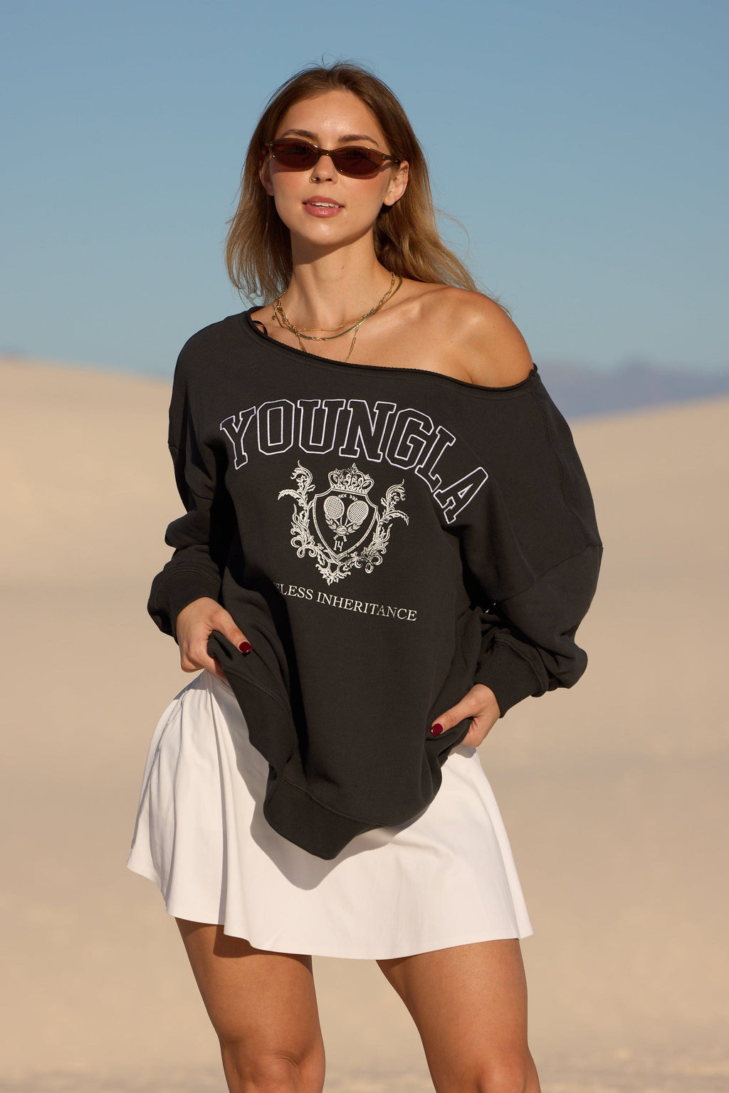 Sudadera hombros descubiertos