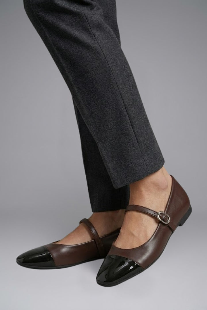 Adriana | Zapatos Mary Jane de Cuero Planos Mujer Hebilla Punta Contraste