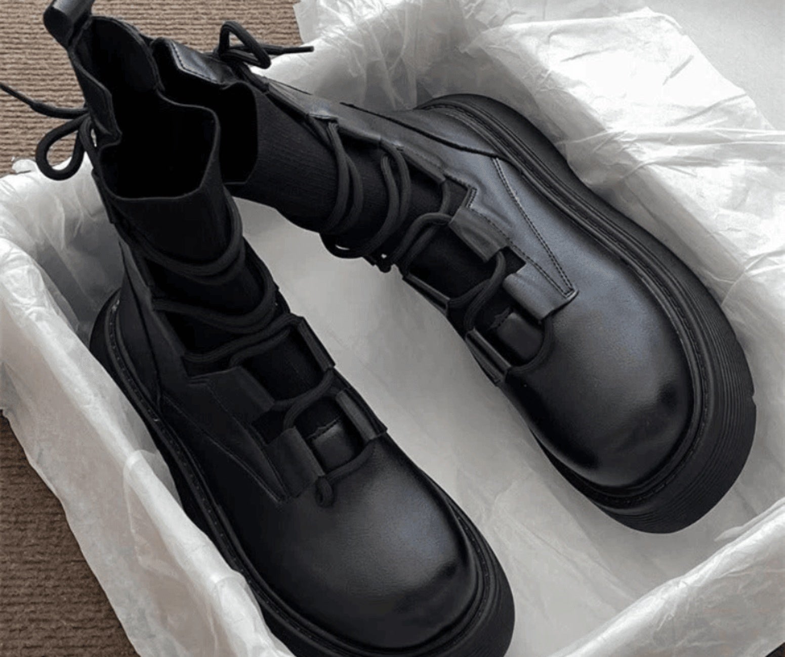 Esther | Botines con Cordones Plataforma Mujer Estilo Militar Hebillas