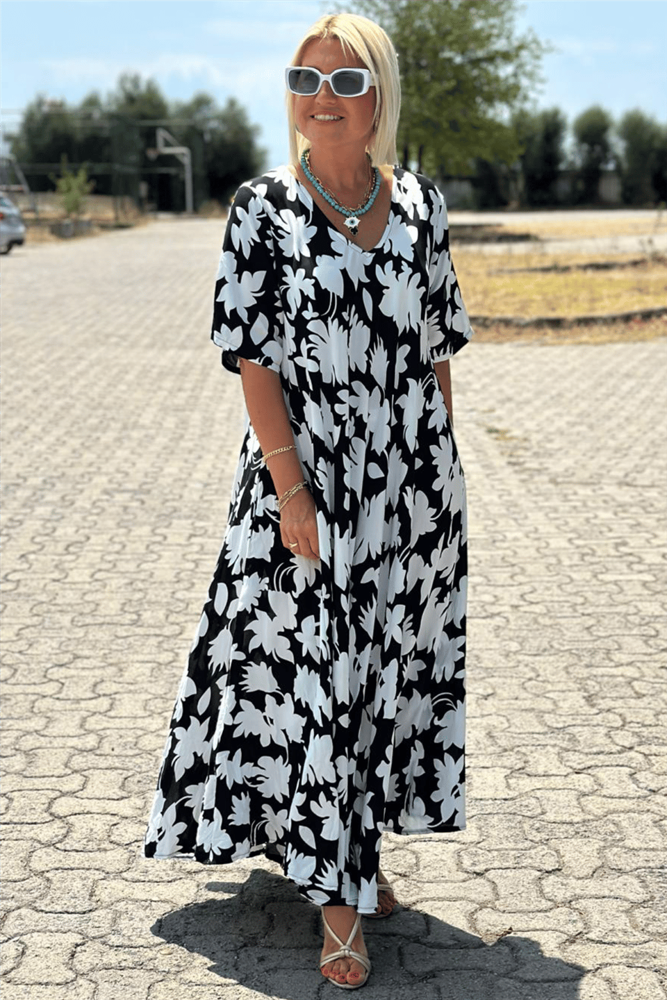 Lola | Vestido Largo Floral Mujer Escote V Manga Corta