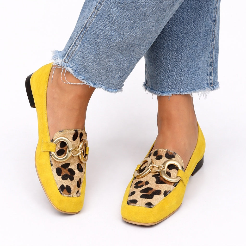 Marisol | Mocasines con Detalle Leopardo Mujer Cadena Dorada