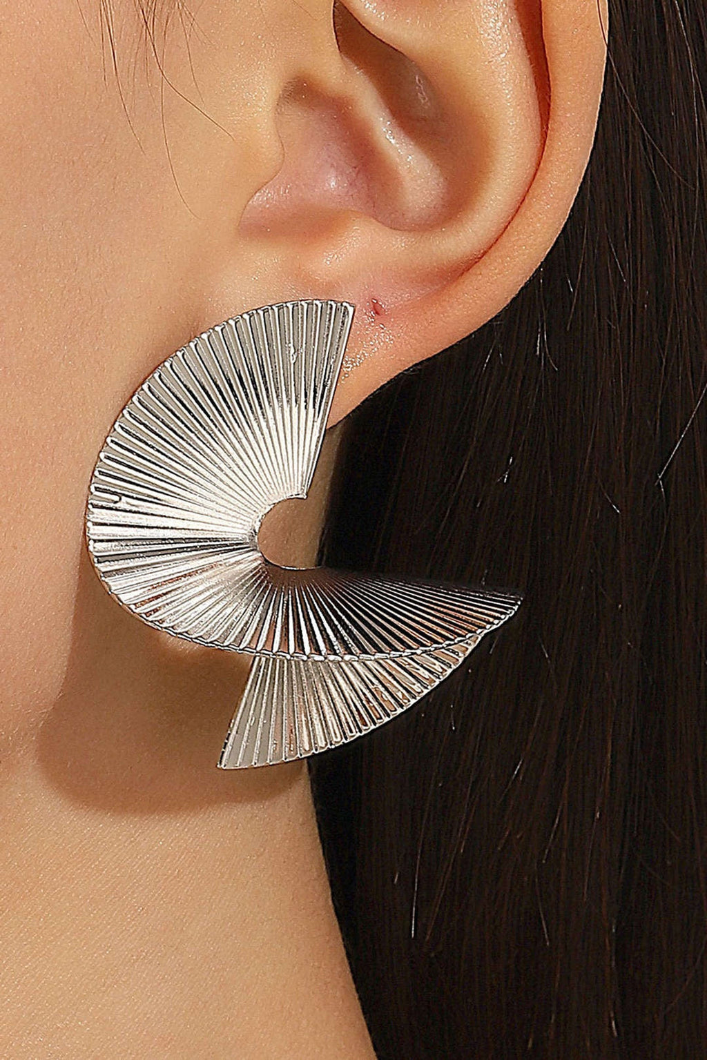 Naia | Pendientes Colgantes Mujer Forma Abanico Textura Plisada