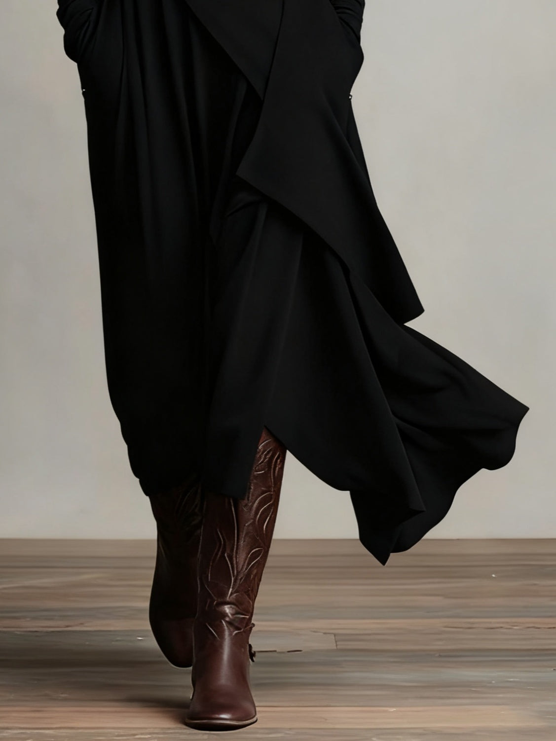 Olga | Vestido Largo Drapeado Asimétrico Mujer Cuello Alto