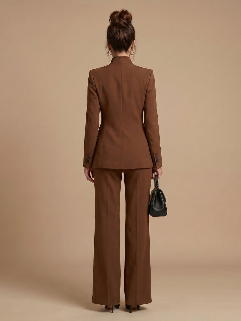 Beatriz | Traje Formal Mujer Cuello Estructurado Pantalón Acampanado