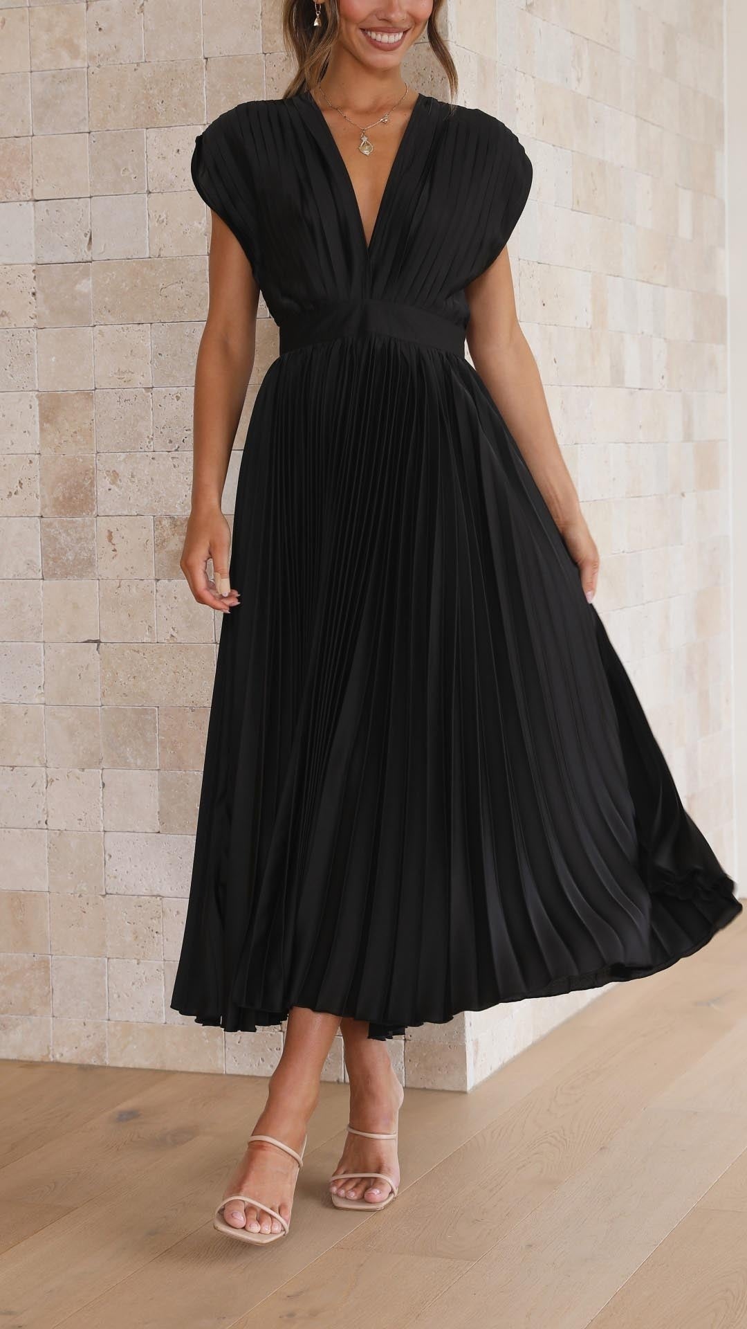 Soledad | Vestido Midi Plisado Mujer Escote V Cinturón