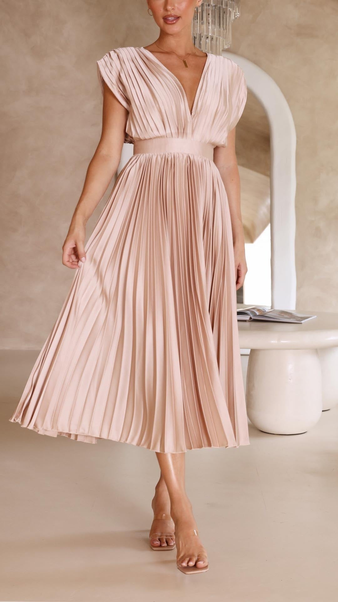 Soledad | Vestido Midi Plisado Mujer Escote V Cinturón