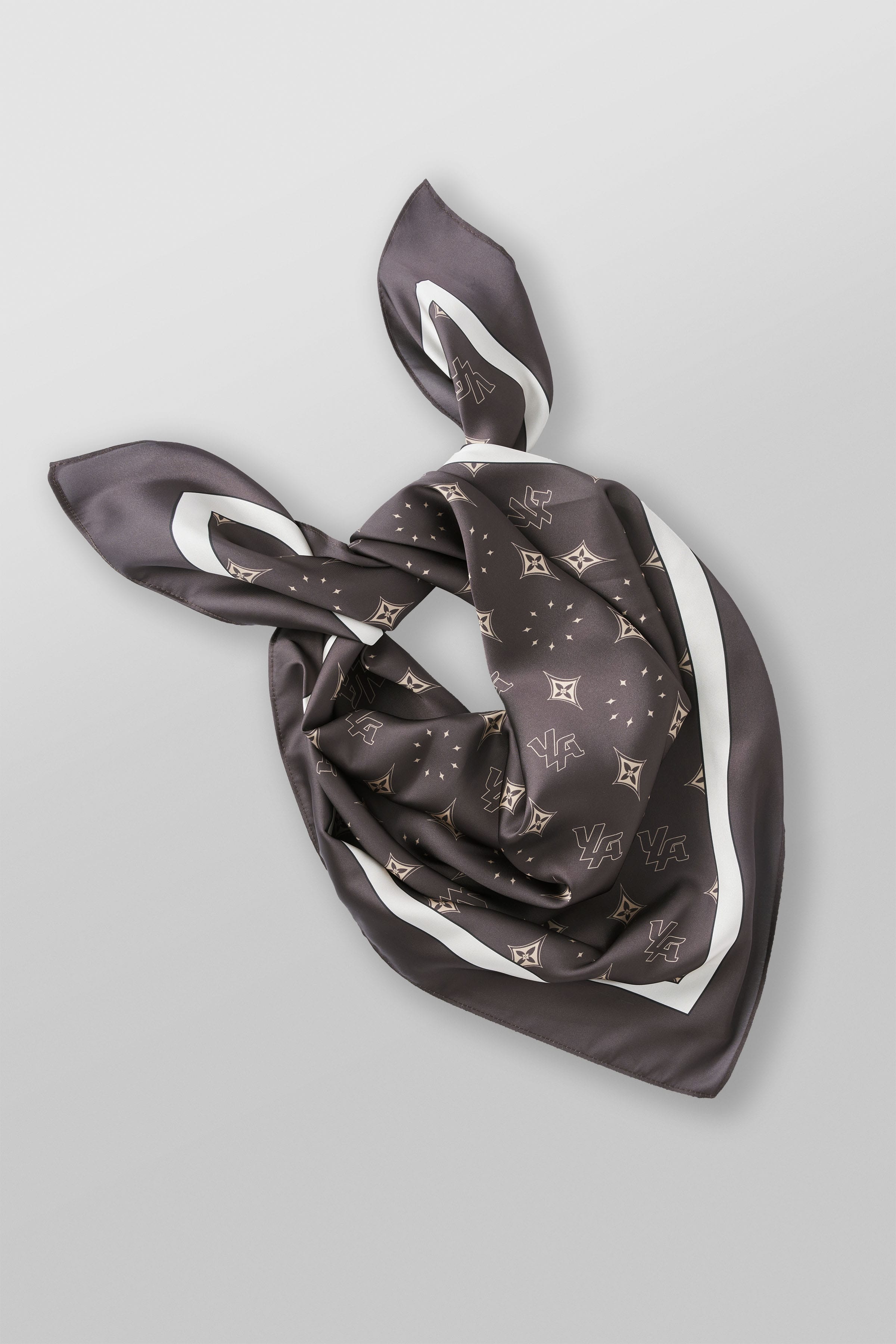 W6120 YLA Scarf